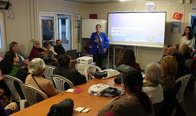 Avcılar Belediyesi, kadınların dijital dünyaya katılımını güçlendirmek, bilgiye erişimini artırmak