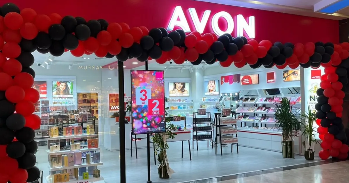 140 yıldır kadınların hayatına güzellik katan Avon, 2026 yılına Türkiye’deki