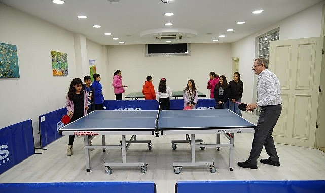 Ayvalık Belediyesi Cihan Şişman Gençlik Merkezi, Boğaziçi Okulları’nın gönüllü öğrencileriyle