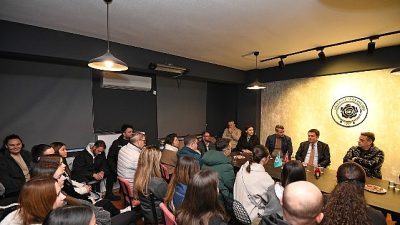 Osmangazi Belediye Başkanı Erkan Aydın, halk dansları aracılığıyla köklü gelenekleri