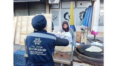 Aydın Büyükşehir Belediyesi, Aydın genelinde kurulan semt pazarlarında vatandaşlara ve