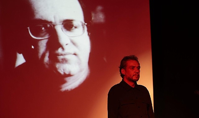 Konak Belediyesi’nin, Uğur Mumcu’nun katledilişinin 33’üncü yıldönümünde düzenlediği anma programında