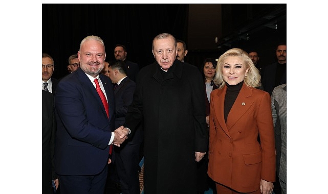 Menemen Belediye Başkanı Aydın Pehlivan, Ankara'da arka arkaya görüşmelere imza