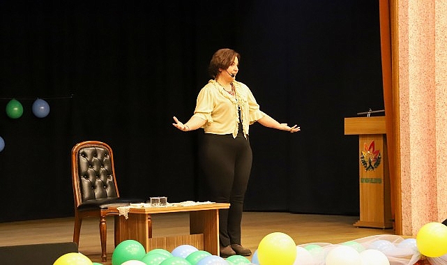 Bayındır Belediyesi, ara tatil döneminde çocukların tatil neşesine ortak oldu.