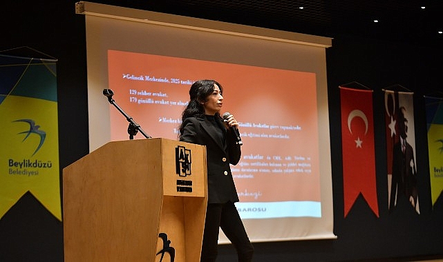 Beylikdüzü Belediyesi’nin ev sahipliğinde gerçekleşen “Şiddetle Mücadelede Yerel Yönetimlerin Rolü”