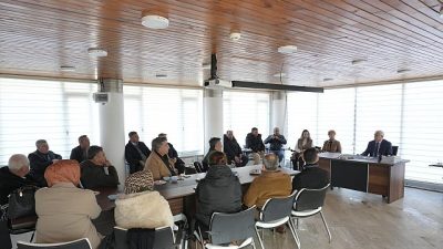 Burhaniye Belediye Başkanı Ali Kemal Deveciler’in başkanlığında düzenlenen toplantıya; Burhaniye