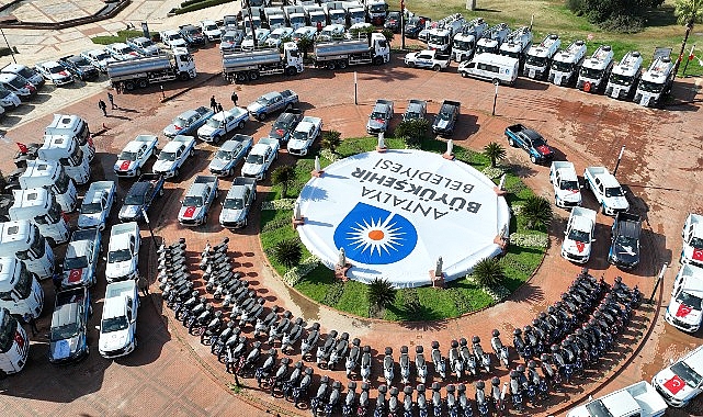 Antalya Büyükşehir Belediyesi, kent genelinde sunulan hizmetlerin daha hızlı, etkin