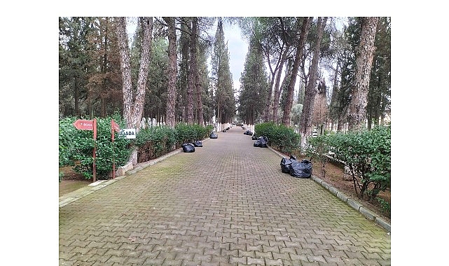 Aydın Büyükşehir Belediyesi tarafından kent genelinde bulunan mezarlıklarda gerçekleştirilen kapsamlı