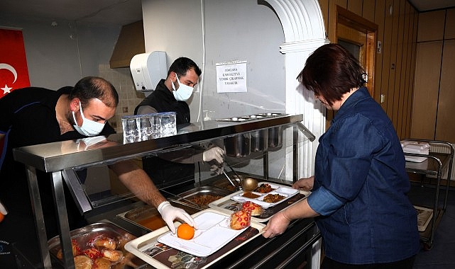 Kocaeli Büyükşehir Belediyesi, il dışından Kocaeli’ye tedavi amacıyla gelen hasta