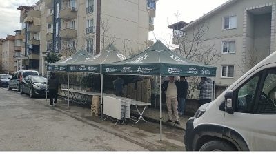 Kocaeli Büyükşehir Belediyesi, vatandaşları en acılı günlerinde yalnız bırakmıyor. Taziye