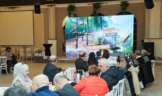 Samsun'daki basın mensuplarıyla bir araya gelen Başkan İbrahim Sandıkçı, basın