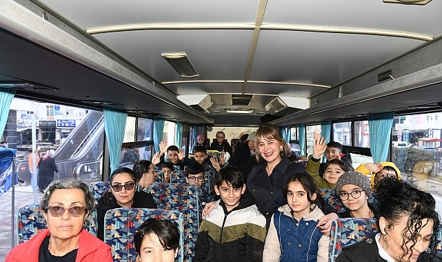 Çiğli Belediyesi, yarıyıl tatilinde çocukları ve ailelerini unutmadı. Kadınlar ve