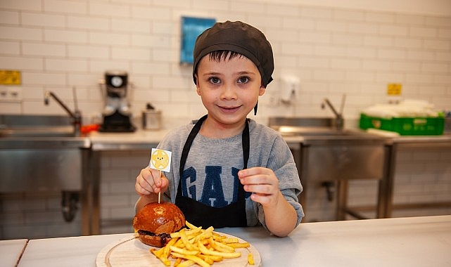 Karşıyaka Belediyesi iştiraki Kent A.Ş. bünyesinde faaliyet gösteren Cordelion Mutfak