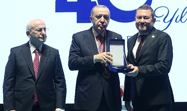 Kurucuları arasında Recep Tayyip Erdoğan ve İsmail Kahraman’ın yer aldığı