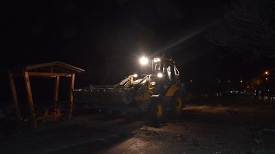 Gemlik’te etkili olan kuvvetli yağış ve fırtına, Karacaali ve Narlı