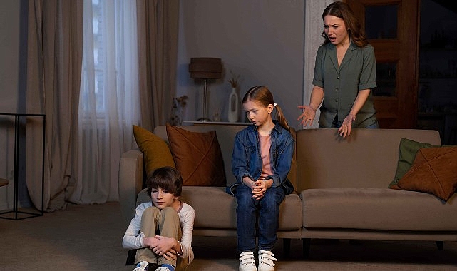 Akran zorbalığı, eğitim ortamlarında en sık karşılaşılan sorunların başında geliyor.