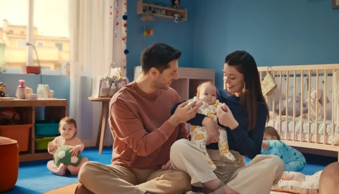 ebebek, 25. yılına özel yayınladığı teaser filmiyle markanın hikayesini samimi