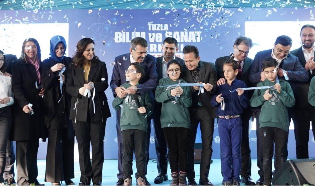 Milli Eğitim Bakanı Yusuf Tekin, dünya genelinde eğitim öğretim sürelerinin