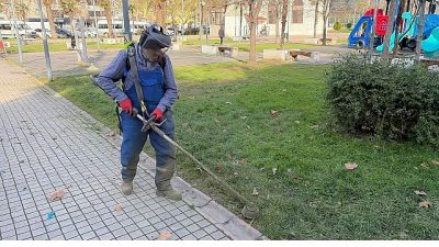 Gemlik Belediyesi, kent genelinde yaşam kalitesini artırmaya yönelik çalışmalarını aralıksız