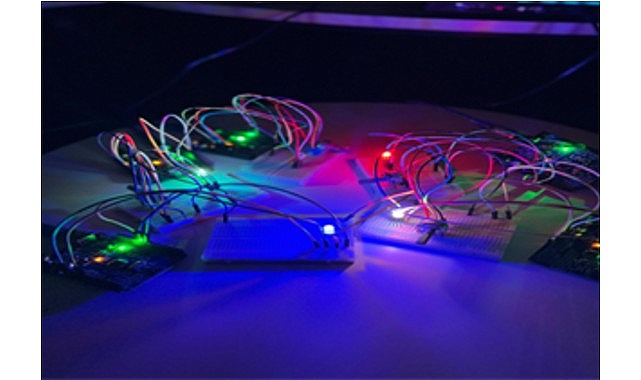 İzmir Büyükşehir Belediyesi, gençleri dijital çağın gereklilikleriyle donatmaya devam ediyor.