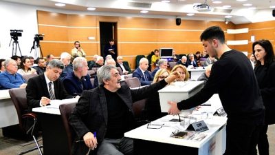 Bornova Belediyesi’nin 2026 yılı ilk meclis toplantısında, Ergene Mahallesi’ndeki yeni