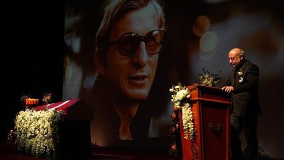 Türk tiyatrosunun duayen sanatçılarından, Devlet Sanatçısı, oyuncu, yazar, çevirmen ve