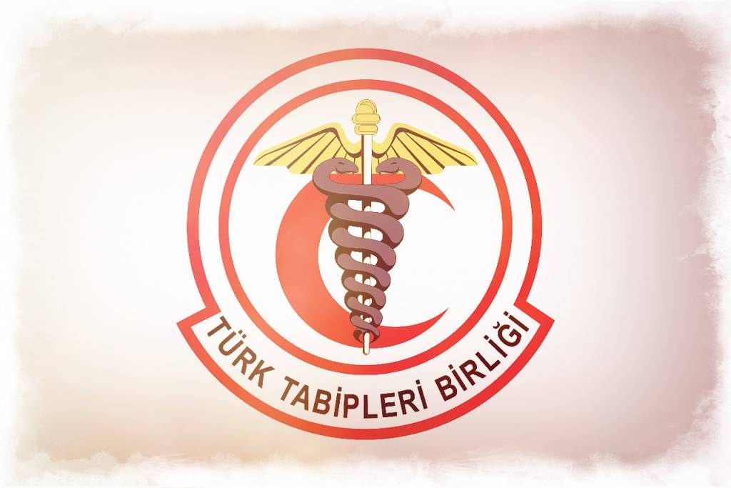 'Hekimlere yeşil pasaport verilecek mi' tartışması sürerken, Türk Tabipler Birliği