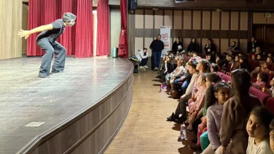 İnegöl Belediyesi tarafından “Sahnede Festival Var” sloganıyla bu yıl ilk