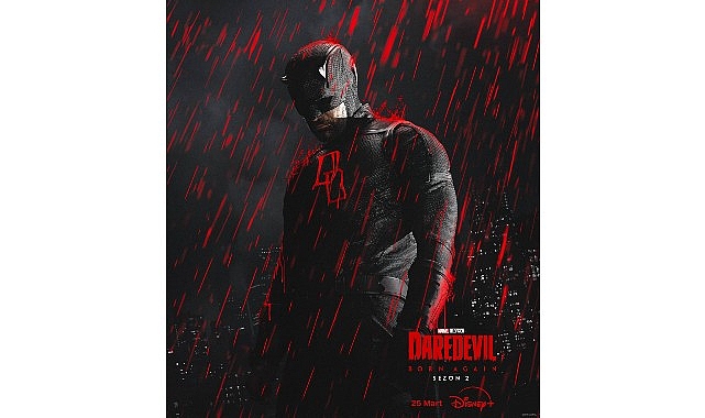  Dario Scardapane, Chris Ord ve Matt Corman’ın imzasını taşıyan, Daredevil rolüyle Charlie Cox ile Wilson Fisk rolüyle Vincent D’Onofrio’yu