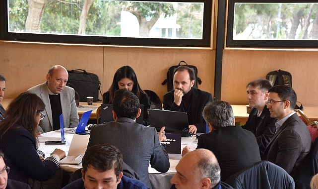 İstanbul’un ulaşım geleceğine yön verecek dev zirve gerçekleşti.