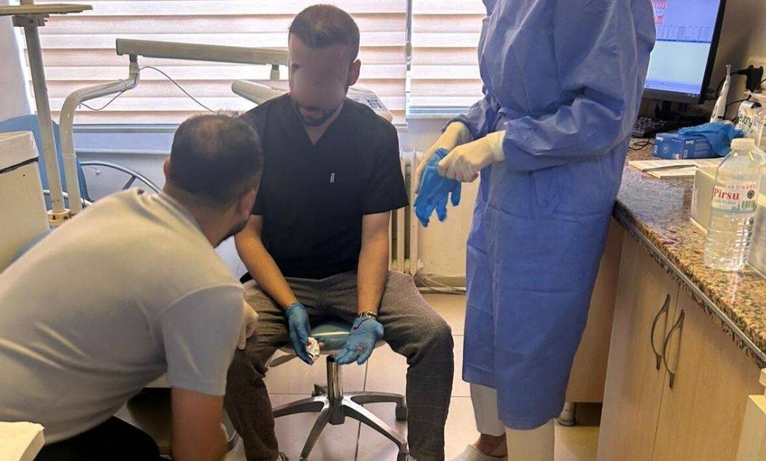 İzmir’de diş hekimi hastası tarafından darp edildi
