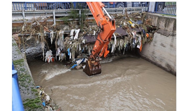 İzmir’de son günlerde etkili olan yağışların bugün ve yarın da