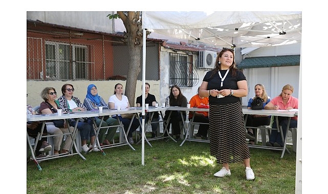 Karşıyaka Belediyesi, toplumsal hayatta kadınların güçlenmesine destek vermek amacıyla başlattığı