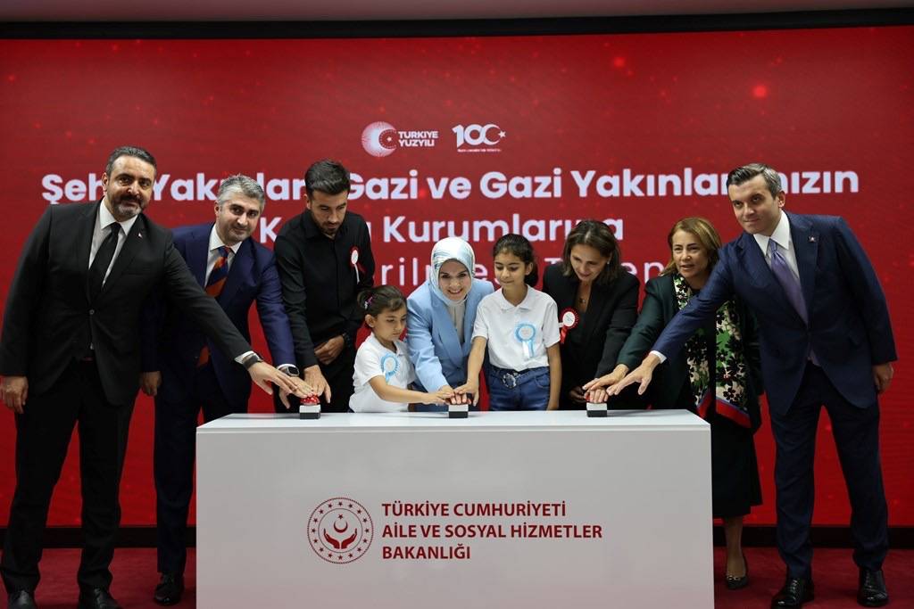 Kamuda 51 bin 359 Şehit Yakını, Gazi ve Gazi yakınının