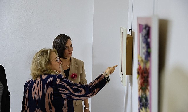 İzmir Demokrasi Üniversitesi Güzel Sanatlar Fakültesi Dekan Vekili ve Bölüm