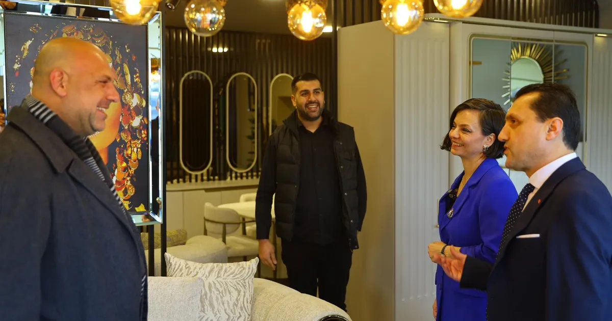 Karabağlar Belediye Başkanı Helil Kınay, İzmir Mobilyacılar ve Marangozlar Odası’nın