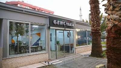 Karşıyaka Belediyesi, gençlere özel olarak tasarlanan yepyeni sosyal yaşam merkezi