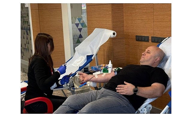 Kartepe Belediyesi ile Kocaeli Kızılay Kan Merkezi iş birliğiyle düzenlenen