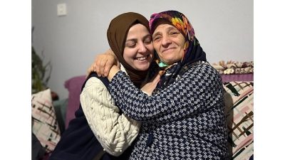 Kartepe Belediyesi’nin sosyal sorumluluk projesi Alo Evlat Sağlık Kulübü, yılın