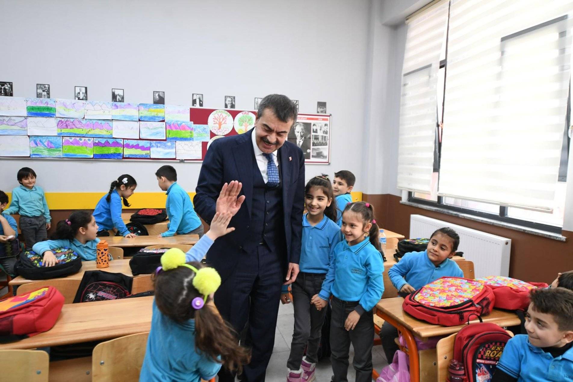 Kayıt parası son dakika... Milli Eğitim Bakanı Yusuf Tekin, kayıt