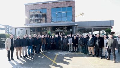 Kocaeli Büyükşehir Belediye Başkanı Tahir Büyükakın, sivil toplum kuruluşları buluşmaları