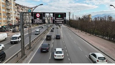 Kocaeli Büyükşehir Belediyesi, teknolojinin tüm imkânlarını kullanarak akıllı ulaşım tekniklerini