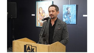 Beylikdüzü Belediyesi, modern çağın getirdiği yabancılaşmaya sanatla ayna tutan “Kopuş”