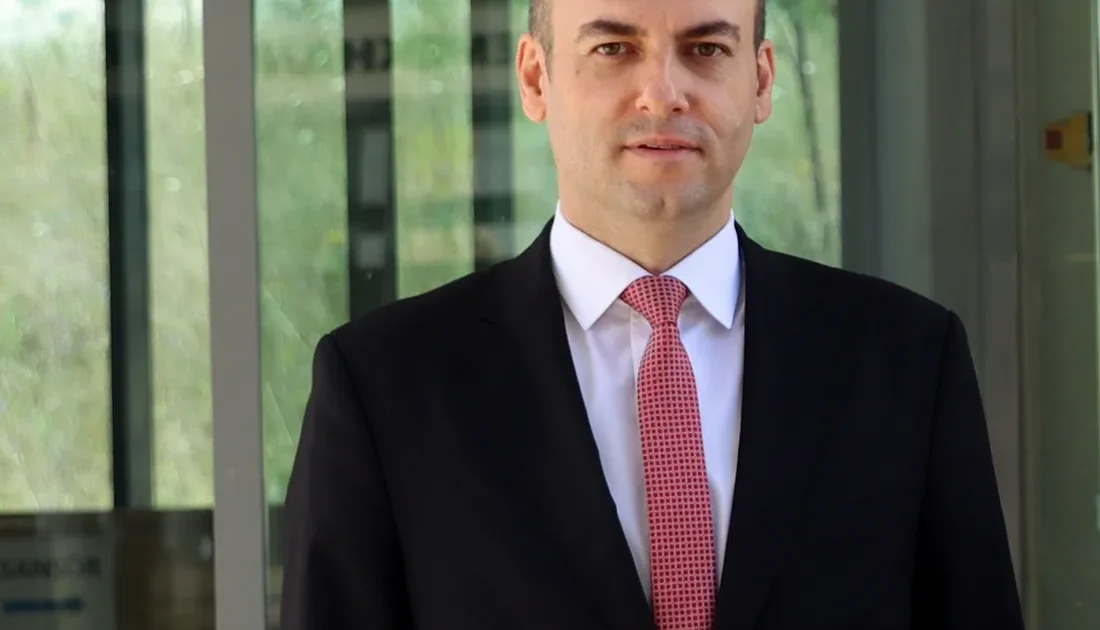 Global Bilişim Derneği (BİDER) Başkanı Şenol Vatansever, yapay zekâ ve