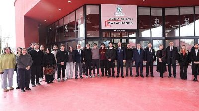 AK Parti Genel Başkan Yardımcısı Kürşad Zorlu, İzmit Millet Bahçesi'ni