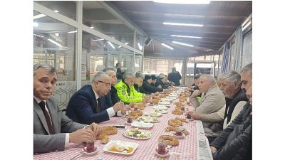 vManisa Büyükşehir Belediyesi, kent genelinde personel ve öğrenci taşımacılığı yapan