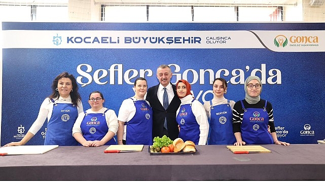 Kocaeli Büyükşehir Belediyesi'nin örnek projesi Gonca Engelsiz Yaşam Merkezi’nde yemek