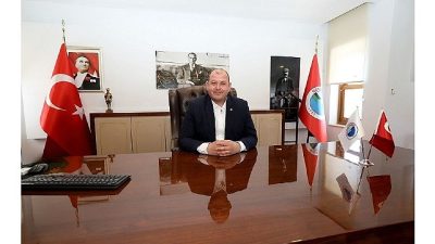 Menderes Belediyesi, yarıyıl tatilinde çocuklar için bir etkinlik daha düzenliyor.