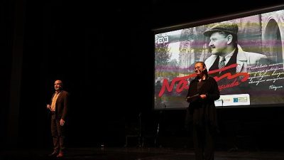 Usta Şair Nazım Hikmet, doğumunun 124’üncü yılında Kadıköy Belediyesi Caddebostan