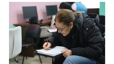 Nevşehir'de "Okuma Bilmeyen Kalmasın Projesi" kapsamında, yetişkinlere yönelik yoğunlaştırılmış Temel